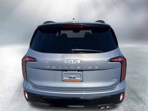 Silver 2024 Kia Telluride EX X-Line