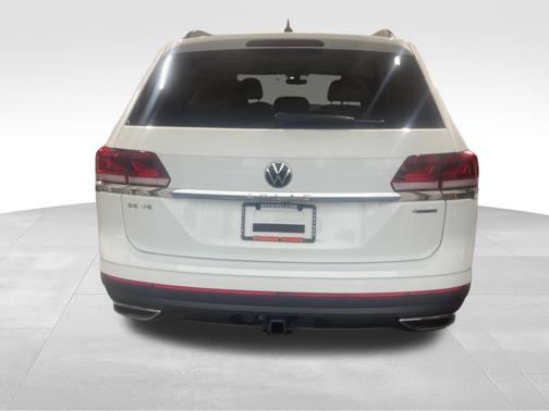 Pure White 2023 Volkswagen Atlas 3.6L SE w/Technology