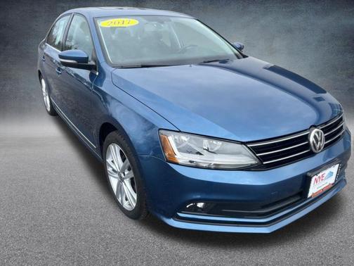 Silk Blue Metallic 2017 Volkswagen Jetta 1.8T SEL