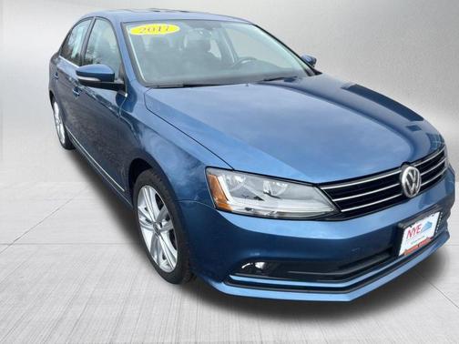Silk Blue Metallic 2017 Volkswagen Jetta 1.8T SEL