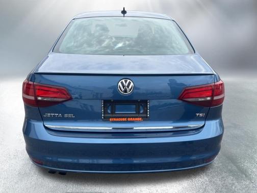 Silk Blue Metallic 2017 Volkswagen Jetta 1.8T SEL