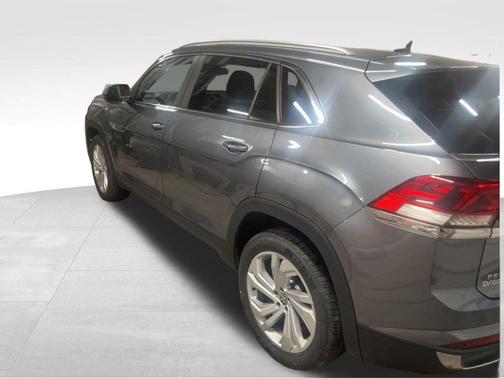 2020 Volkswagen Atlas Cross Sport 2.0T SEL