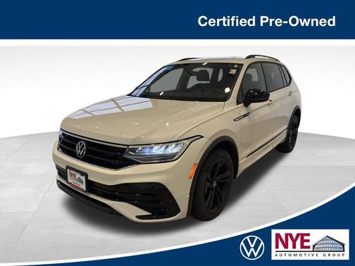 2023 Volkswagen Tiguan 2.0T SE R-Line Black
