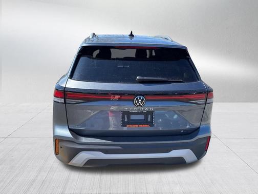 Platinum Gray Metallic 2026 Volkswagen Tiguan 2.0T S