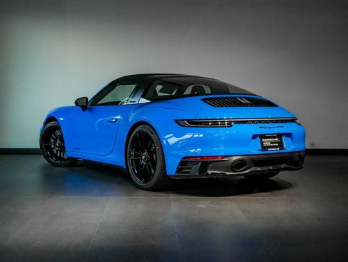 2023 Porsche 911 Targa 4 GTS