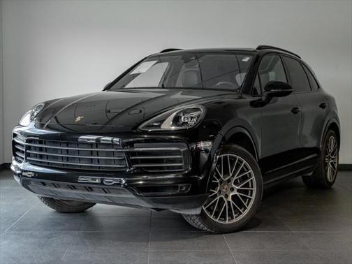 2023 Porsche Cayenne Platinum Edition