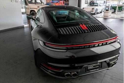 2020 Porsche 911 Carrera 4S