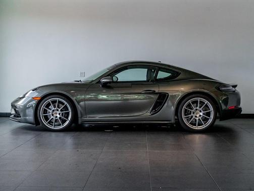2025 Porsche 718 Cayman GTS 4.0