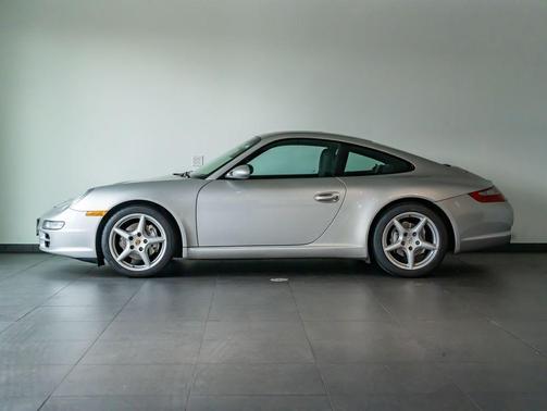 2005 Porsche 911 Carrera