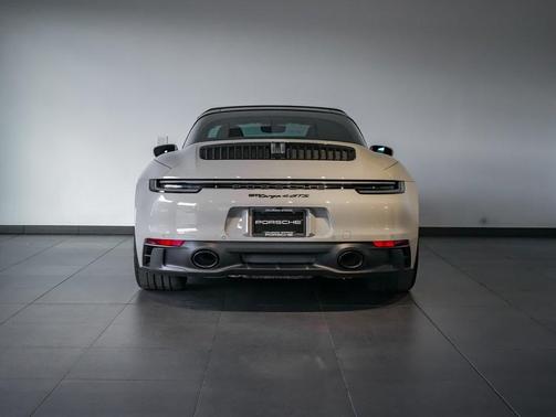 2023 Porsche 911 Targa 4 GTS