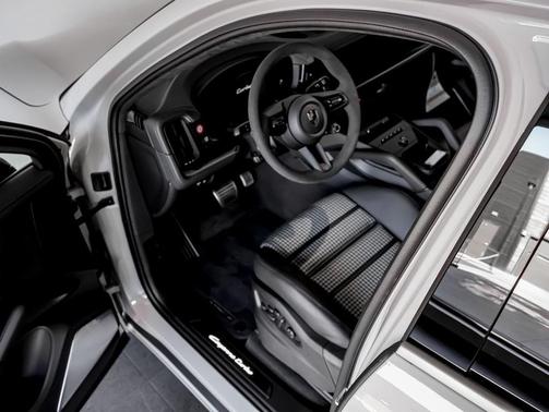 2026 Porsche Cayenne Cayenne Turbo E-Hybrid