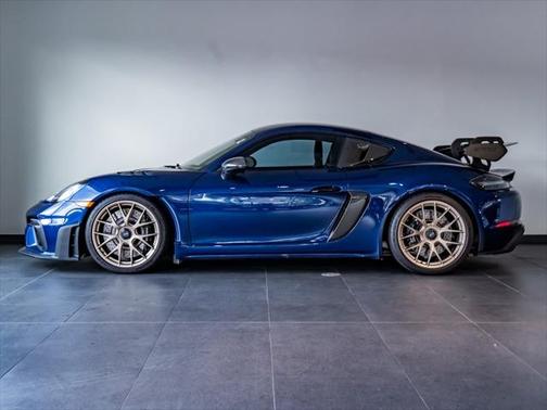 2023 Porsche 718 Cayman GT4 RS