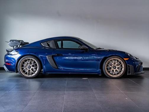 2023 Porsche 718 Cayman GT4 RS