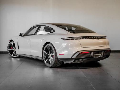 2022 Porsche Taycan 4S