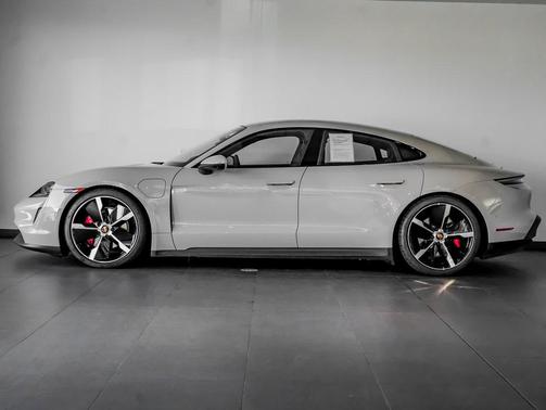 2022 Porsche Taycan 4S
