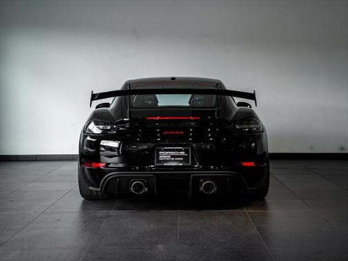 2023 Porsche 718 Cayman GT4 RS