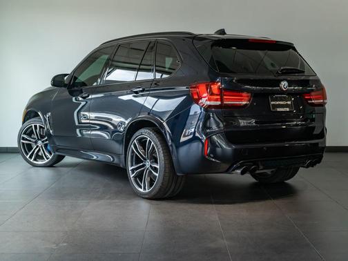 Carbon Black Metallic 2017 BMW X5 M Base