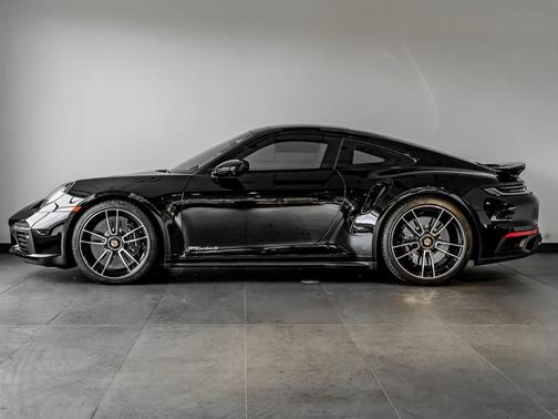 2023 Porsche 911 Turbo S