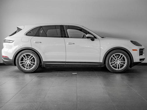 2024 Porsche Cayenne Cayenne