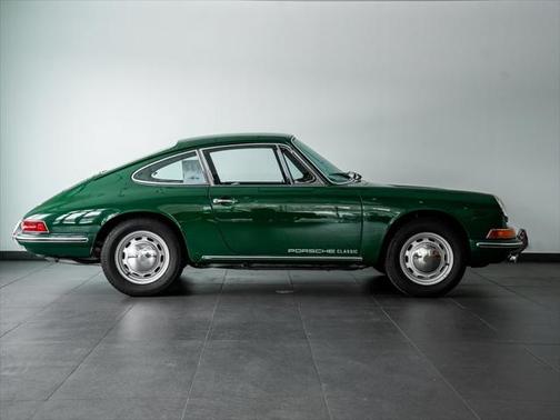 1966 Porsche 911 Base