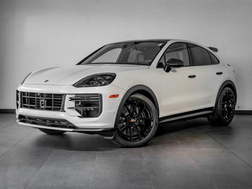 2024 Porsche Cayenne Turbo GT