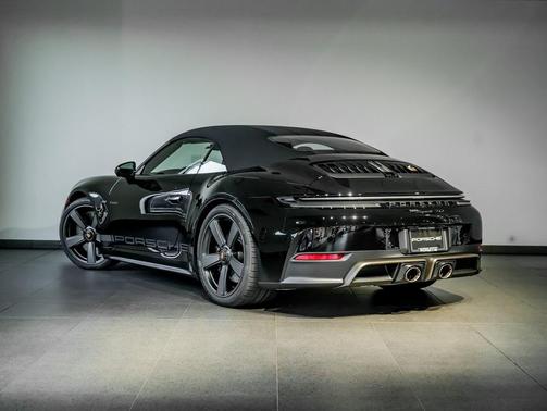 2026 Porsche 911 Carrera GTS