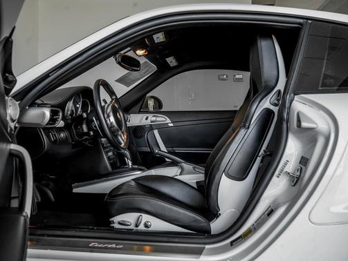 2011 Porsche 911 Turbo