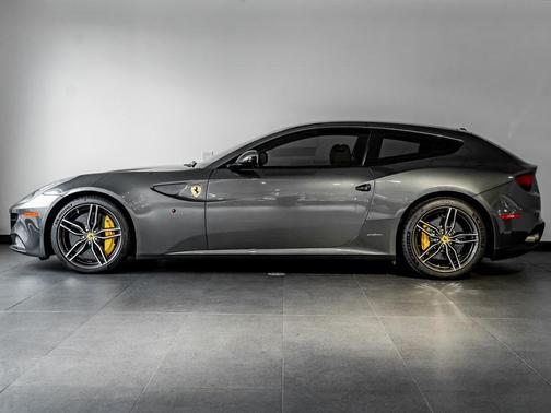 2013 Ferrari FF Base