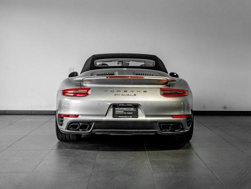2019 Porsche 911 Turbo S