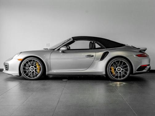 2019 Porsche 911 Turbo S