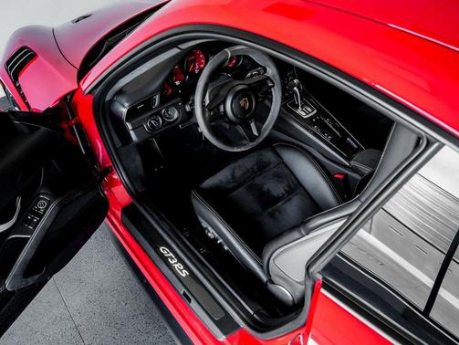 2019 Porsche 911 GT3 RS