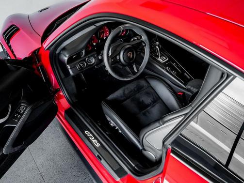 2019 Porsche 911 GT3 RS