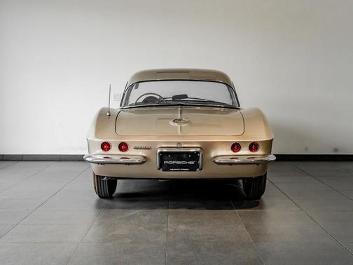 1962 Chevrolet Corvette Base