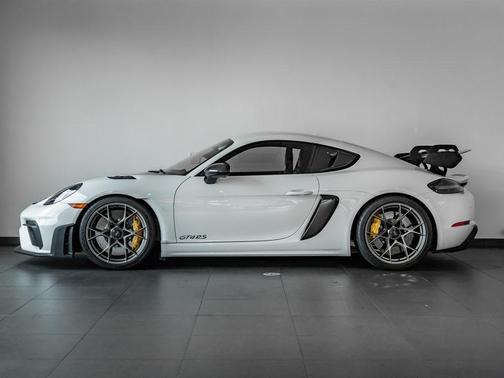 2024 Porsche 718 Cayman GT4 RS