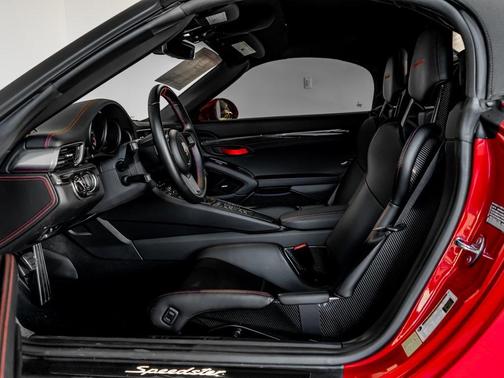 2019 Porsche 911 Speedster