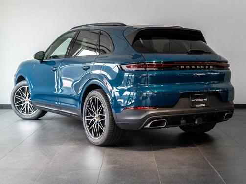 Montego Blue Metallic 2025 Porsche Cayenne Cayenne