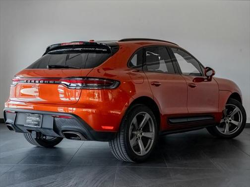 2024 Porsche Macan Base