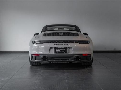 2024 Porsche 911 Carrera GTS