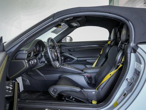 2019 Porsche 911 Speedster