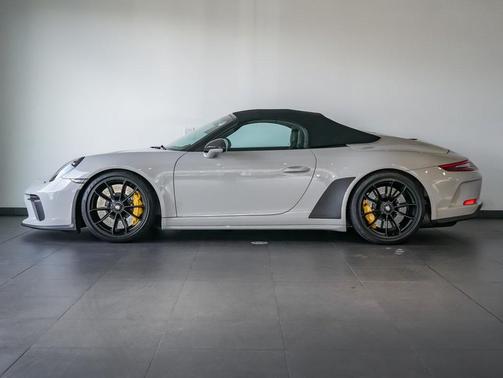 2019 Porsche 911 Speedster