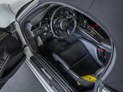 2019 Porsche 911 Speedster