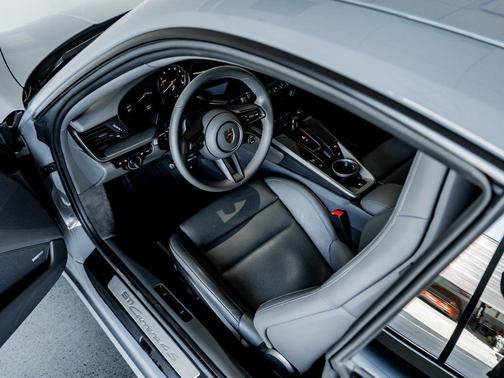 2024 Porsche 911 Carrera 4S