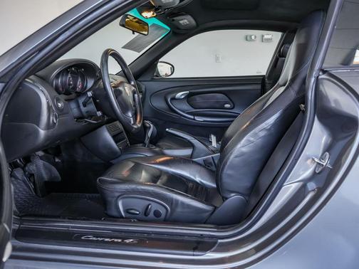 2003 Porsche 911 Carrera 4S