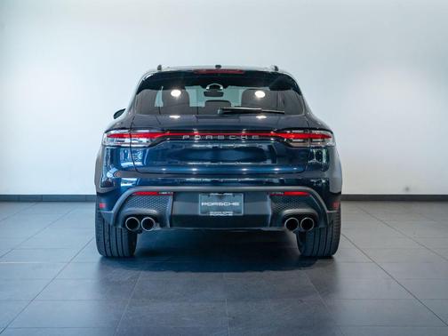Night Blue Metallic 2023 Porsche Macan Macan