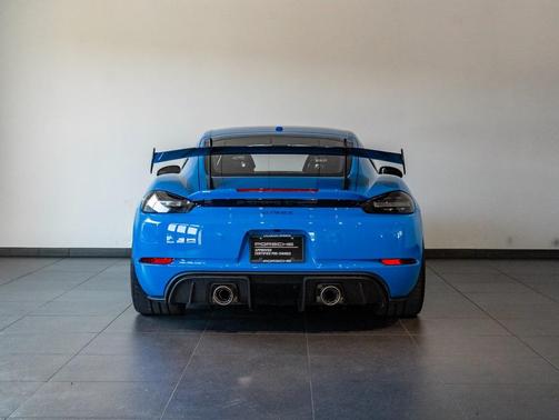 2023 Porsche 718 Cayman GT4 RS