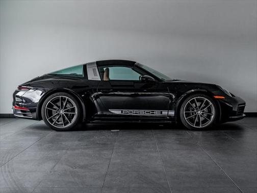 2024 Porsche 911 Targa 4S