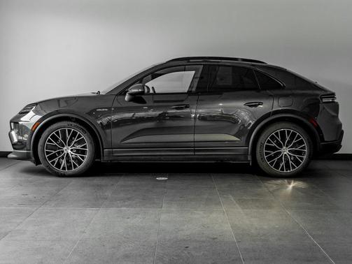 2024 Porsche Macan 4