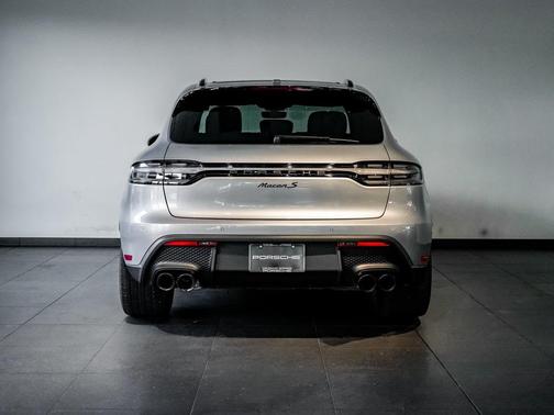 2023 Porsche Macan S
