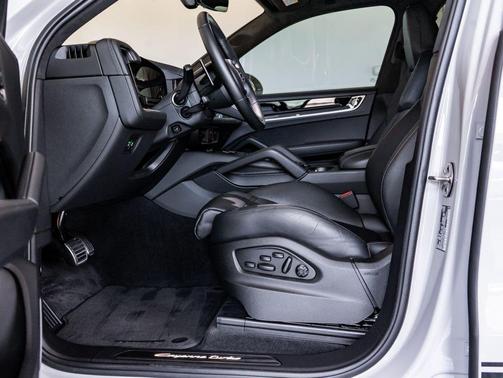 2025 Porsche Cayenne Cayenne Turbo E-Hybrid