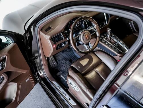2018 Porsche Macan GTS